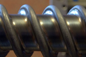 Renovation of screws STELLITE 1